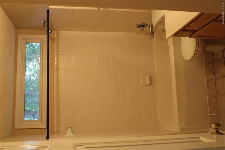 402 Glensprings Court #43 - Photo 11