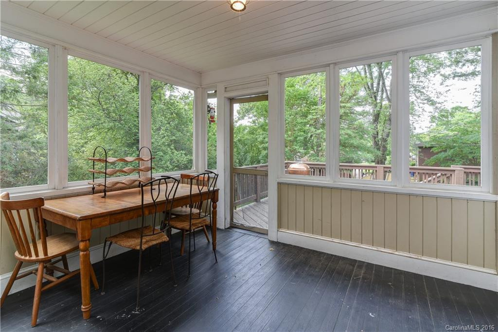 623 Ferncliff Lane - Photo 17