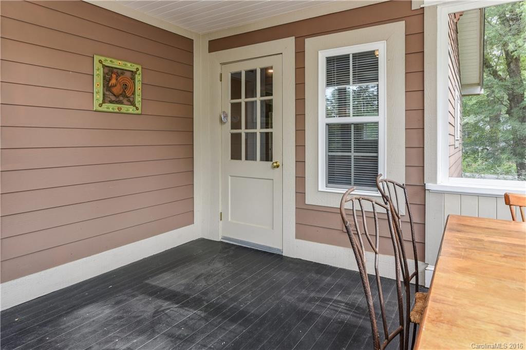623 Ferncliff Lane - Photo 18