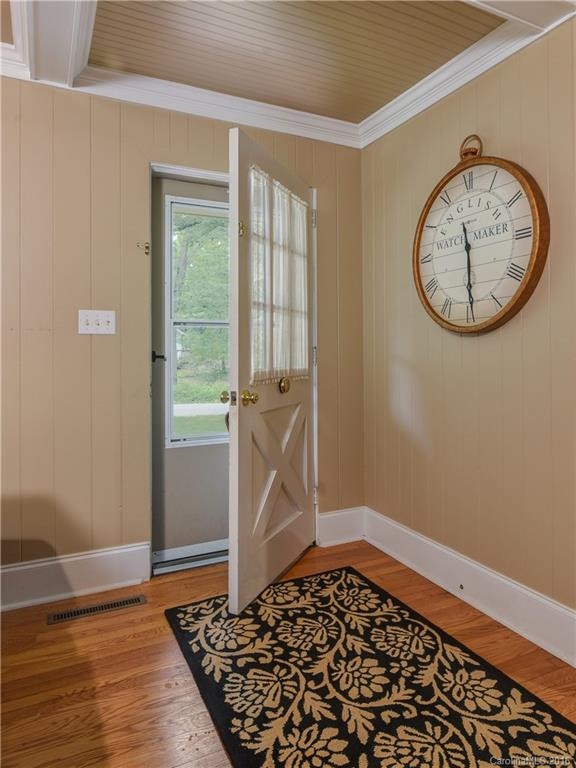 623 Ferncliff Lane - Photo 4
