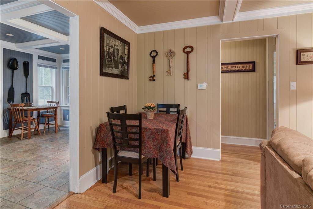 623 Ferncliff Lane - Photo 8