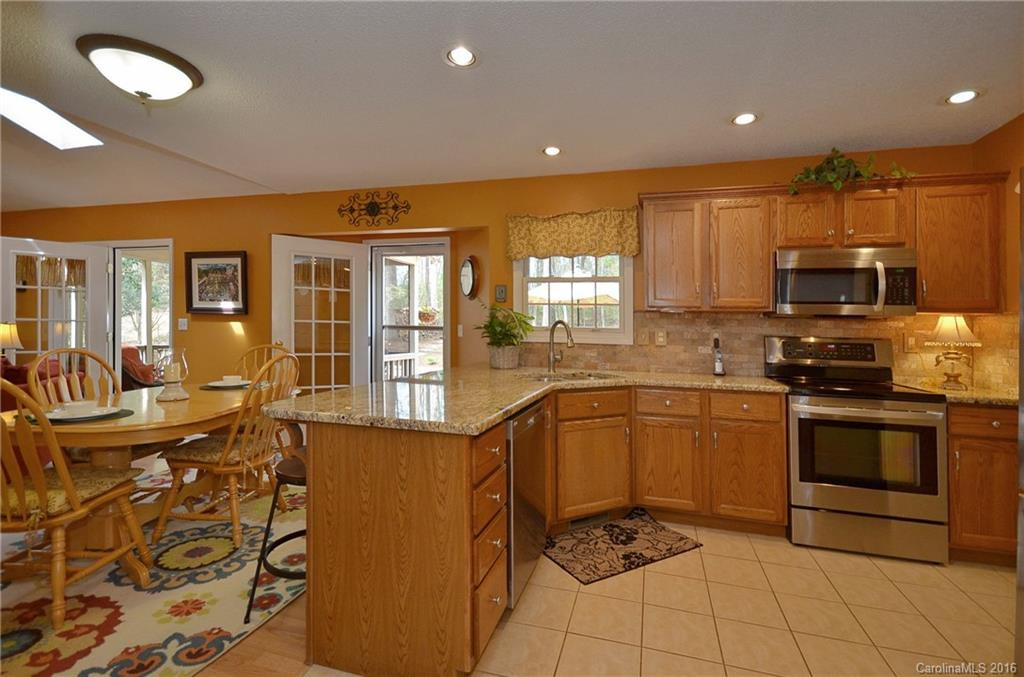 19 Maple Street #15 - Photo 11