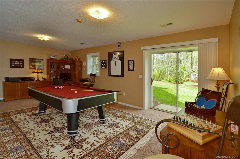 19 Maple Street #15 - Photo 16