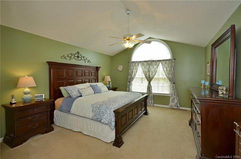 19 Maple Street #15 - Photo 20