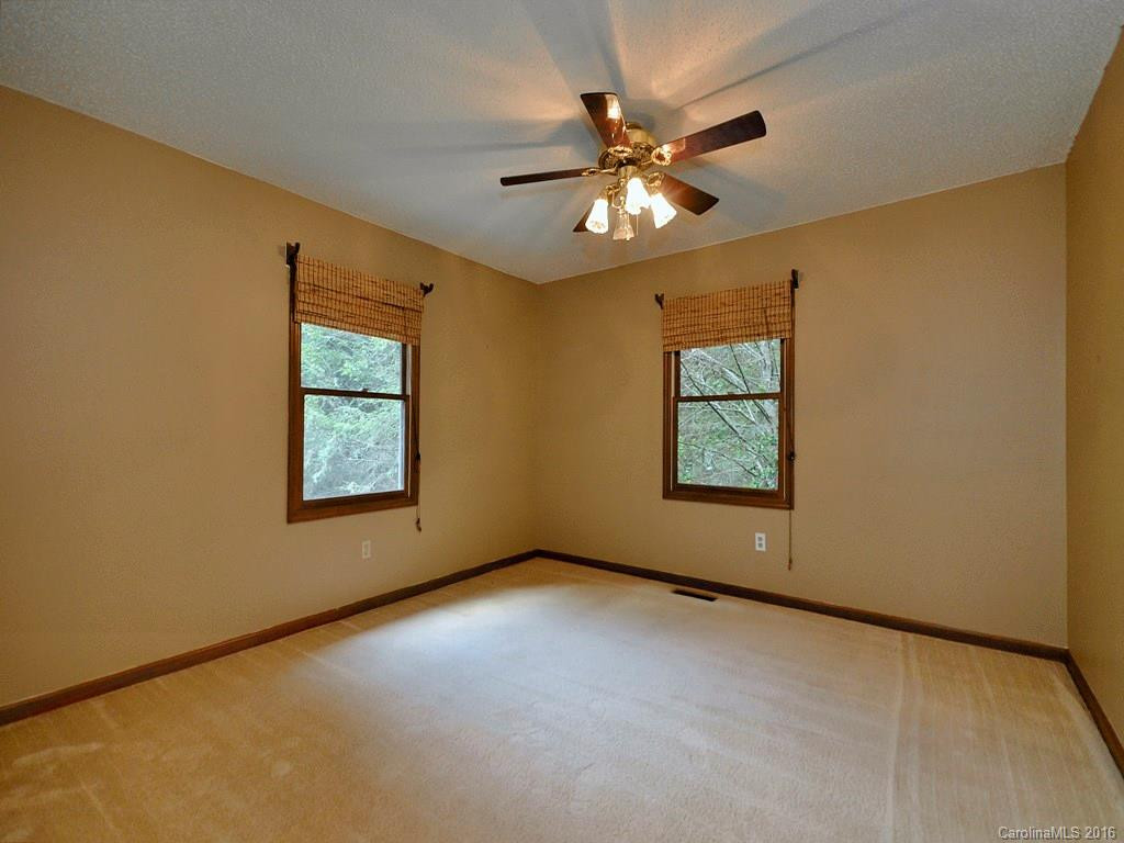 307 Main Street - Photo 11