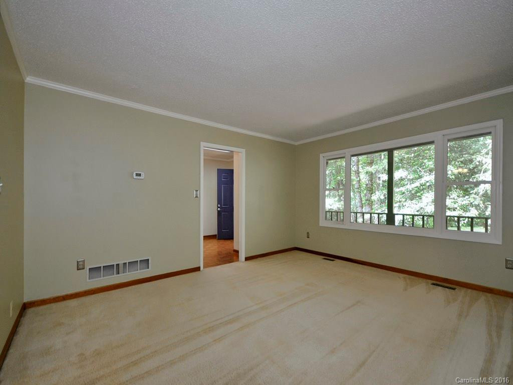 307 Main Street - Photo 5