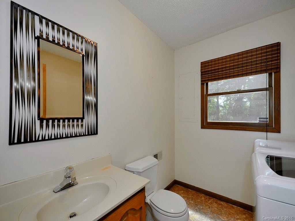 307 Main Street - Photo 8