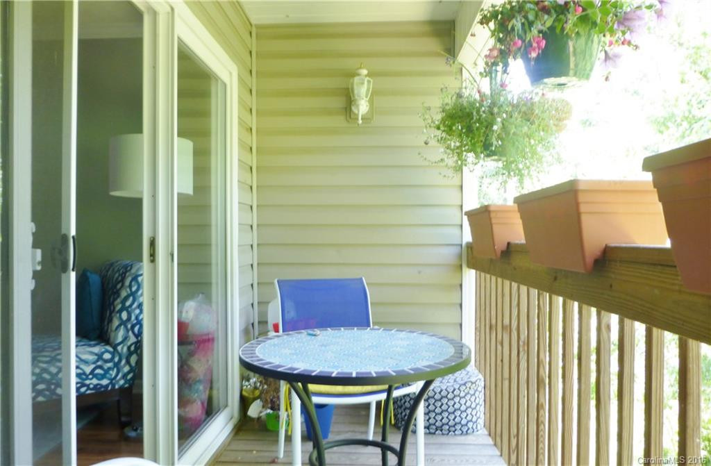 205 Waters Edge Drive #U205 - Photo 16