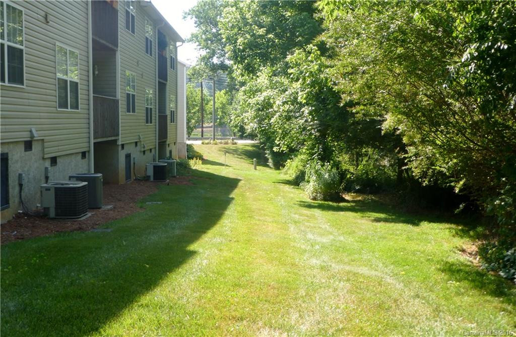 205 Waters Edge Drive #U205 - Photo 17