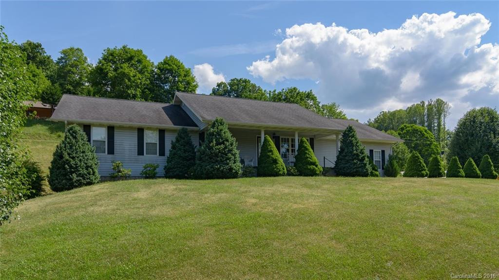 185 Lower Georges Fork Road