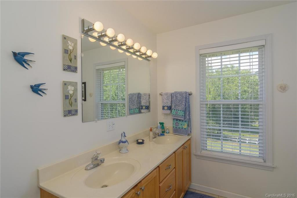 185 Lower Georges Fork Road - Photo 10