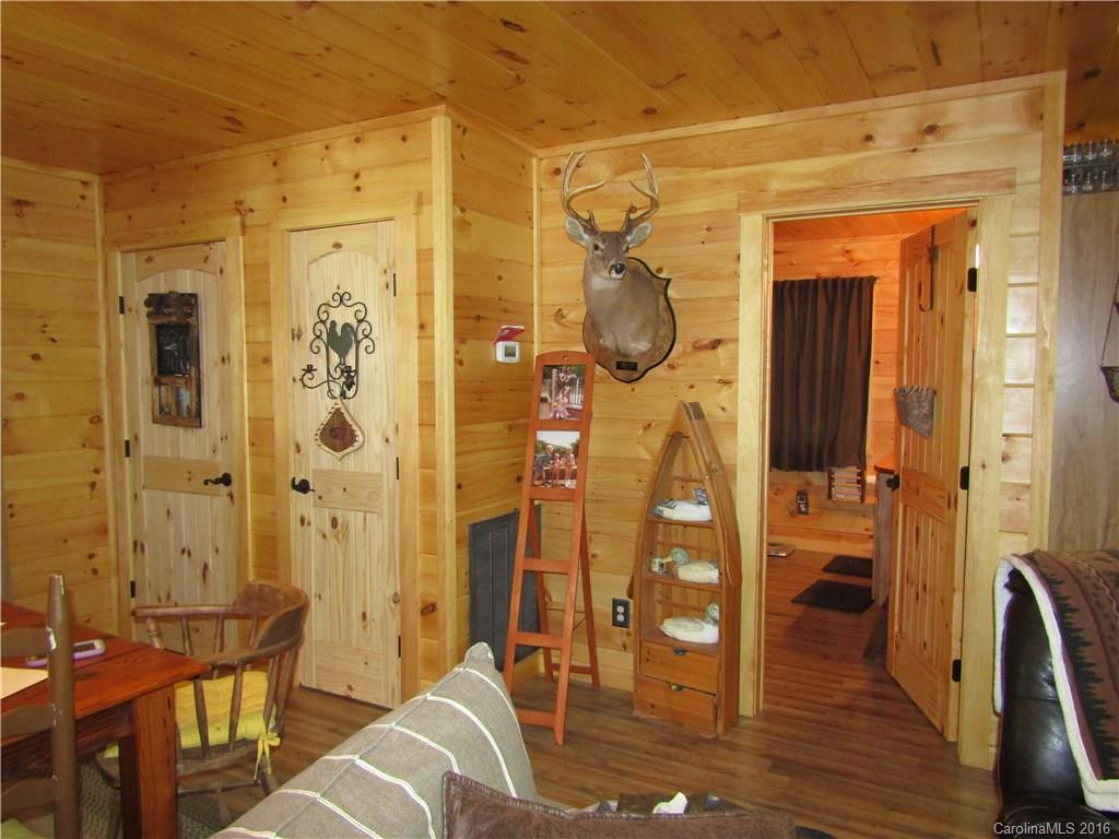 132 Deer Circle - Photo 12