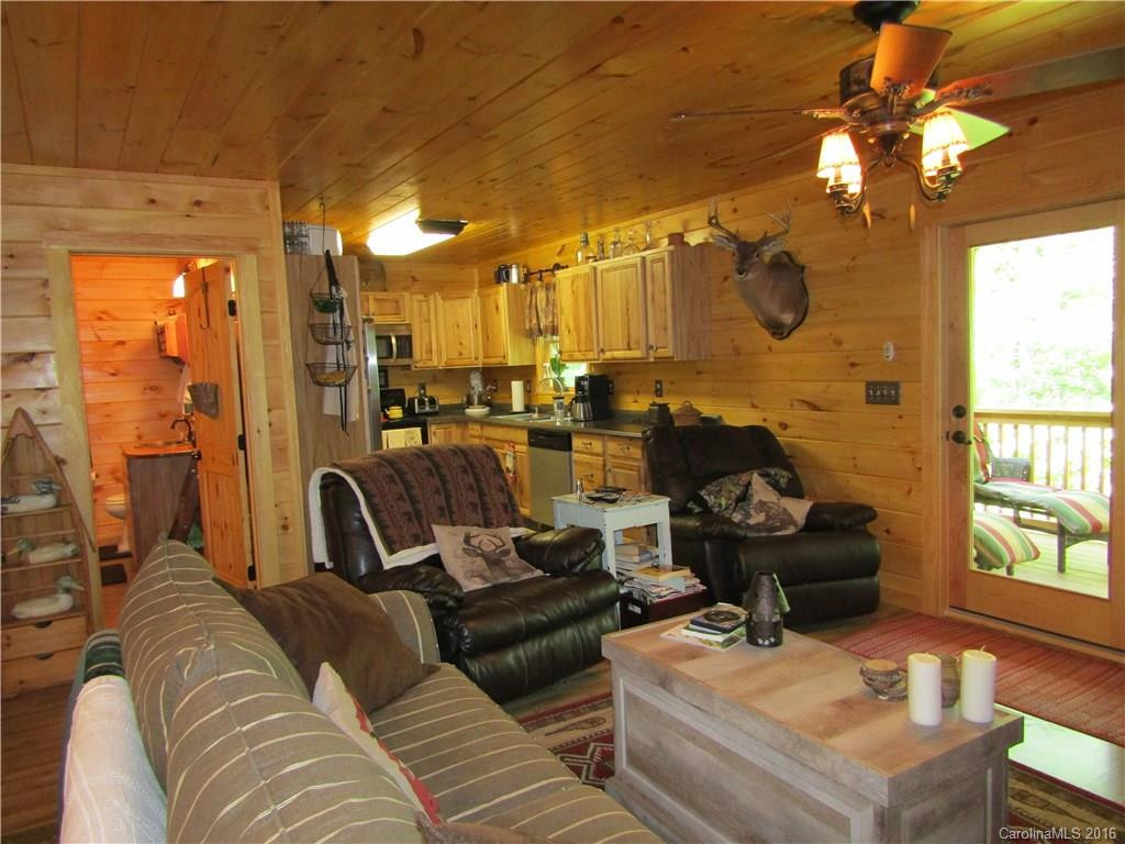 132 Deer Circle - Photo 3
