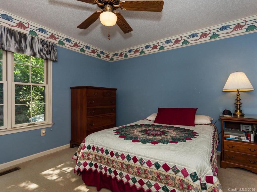 38 Red Oak Drive - Photo 14