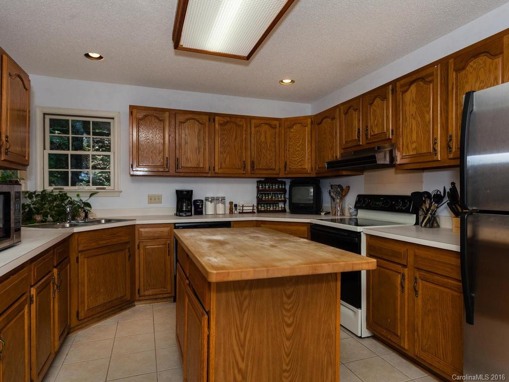38 Red Oak Drive - Photo 8