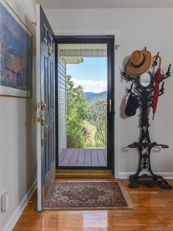 595 Hunters Ridge Road #20 - Photo 2