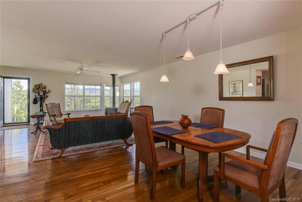 595 Hunters Ridge Road #20 - Photo 6