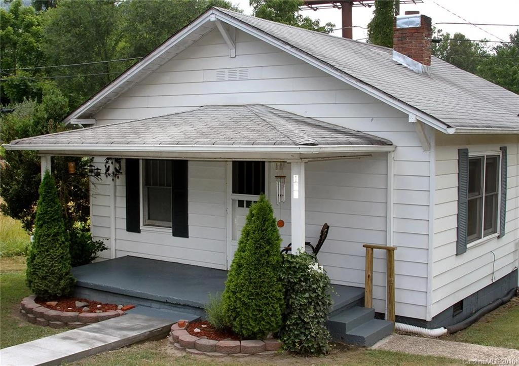 104 Central Avenue