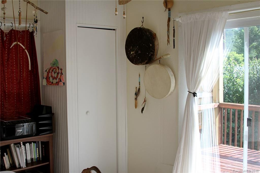 104 Central Avenue - Photo 11