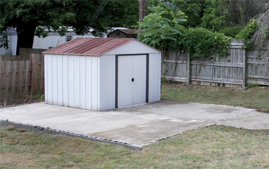 104 Central Avenue - Photo 9