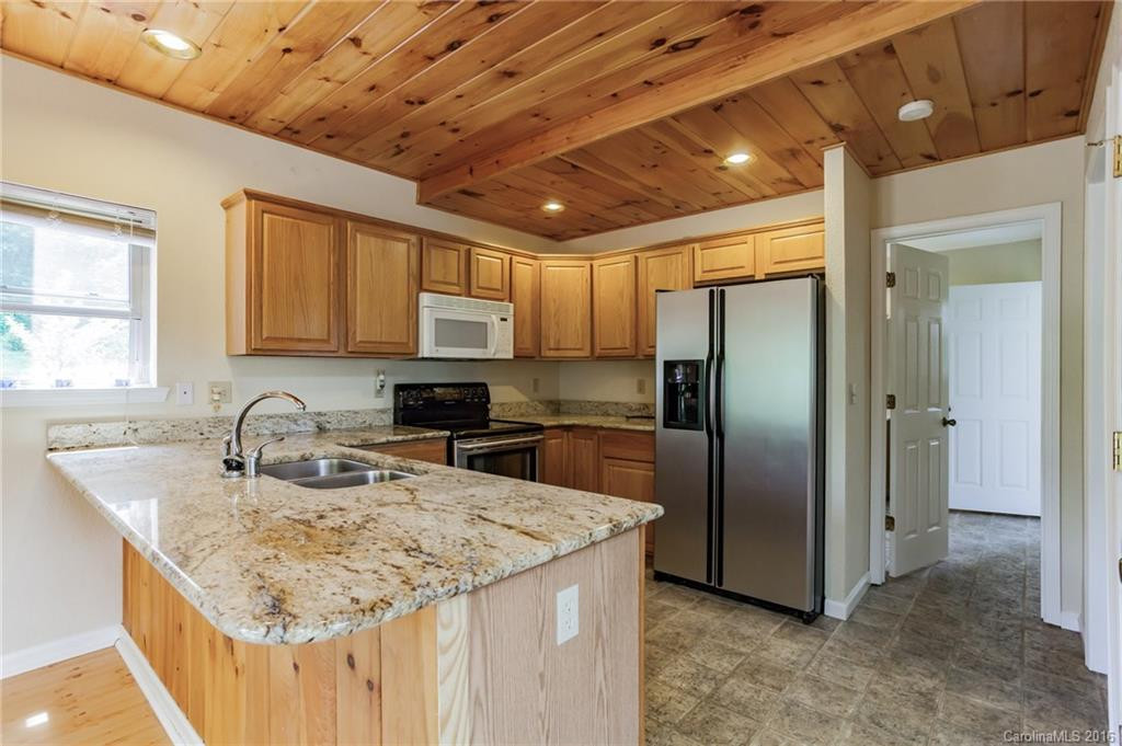 210 Tanner Trail - Photo 11