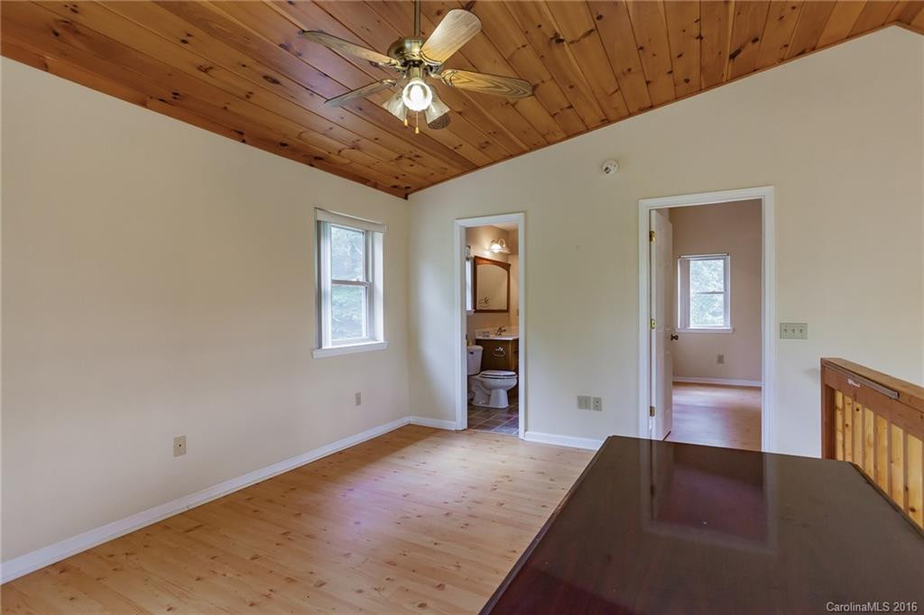 210 Tanner Trail - Photo 18