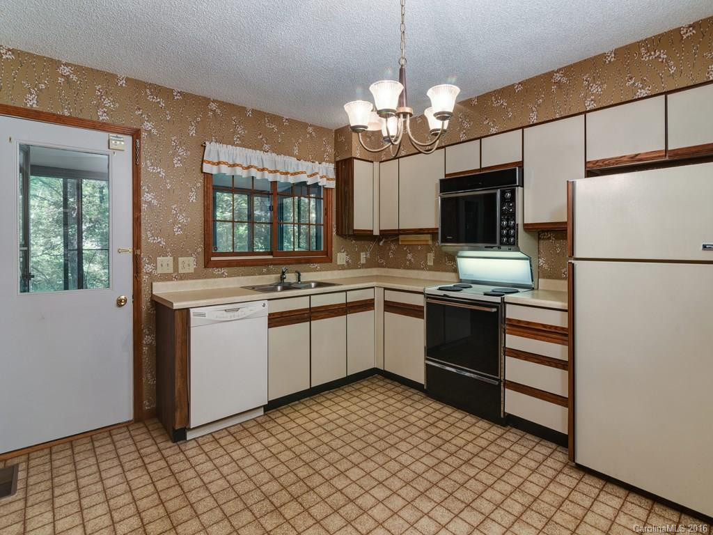 8205 Terra Drive #A - Photo 7
