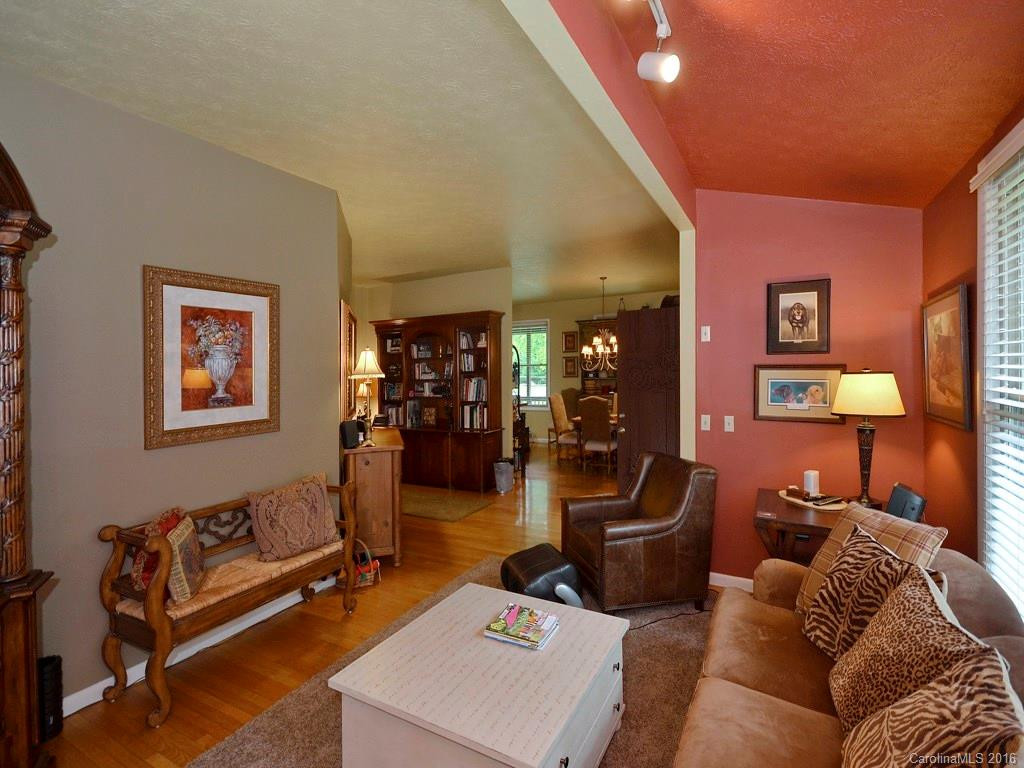 7 Bowling Green Lane #2 - Photo 5