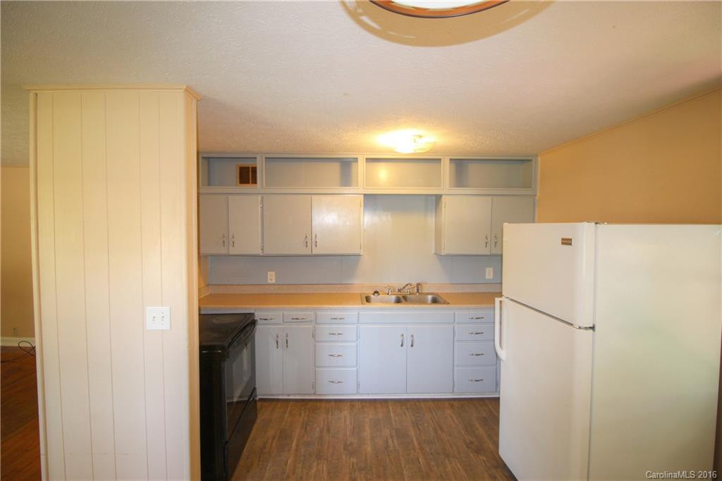 7 Mcintosh Road - Photo 3