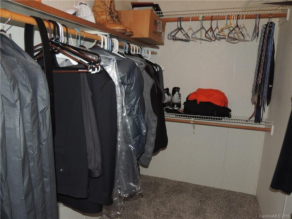 233 Fountain Way - Photo 16