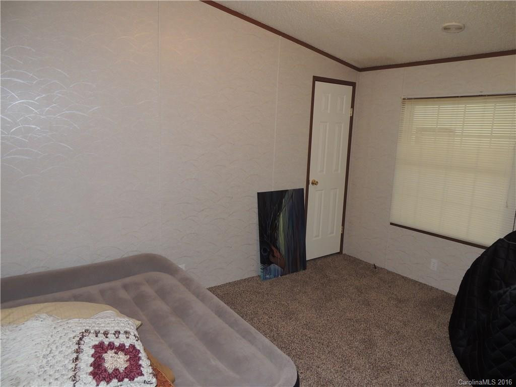 233 Fountain Way - Photo 17