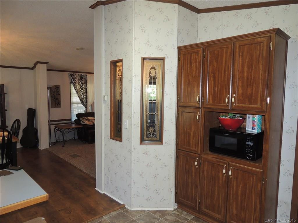 233 Fountain Way - Photo 7