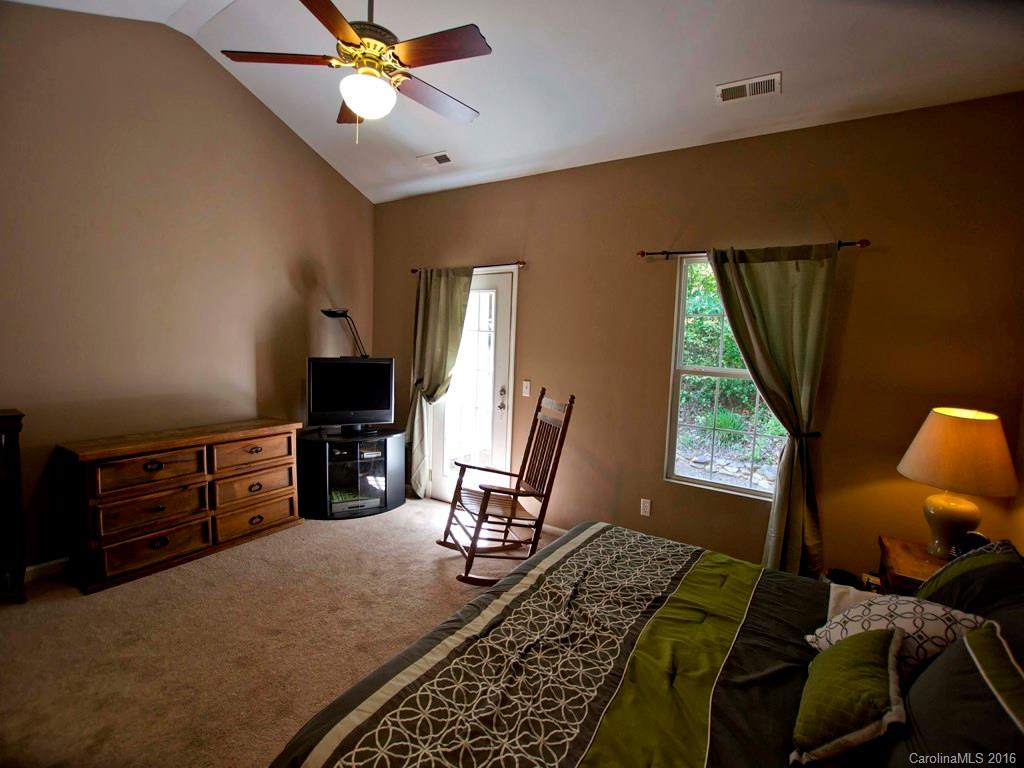 504 Fox Hollow Lane - Photo 9