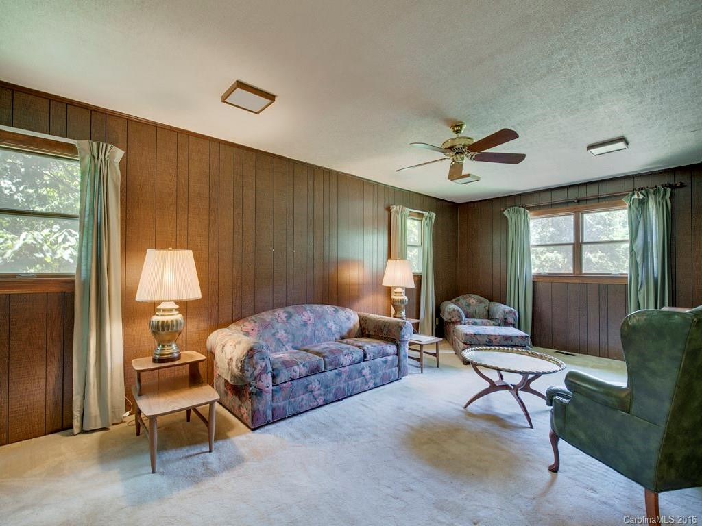 228 Hoopers Creek Road - Photo 5