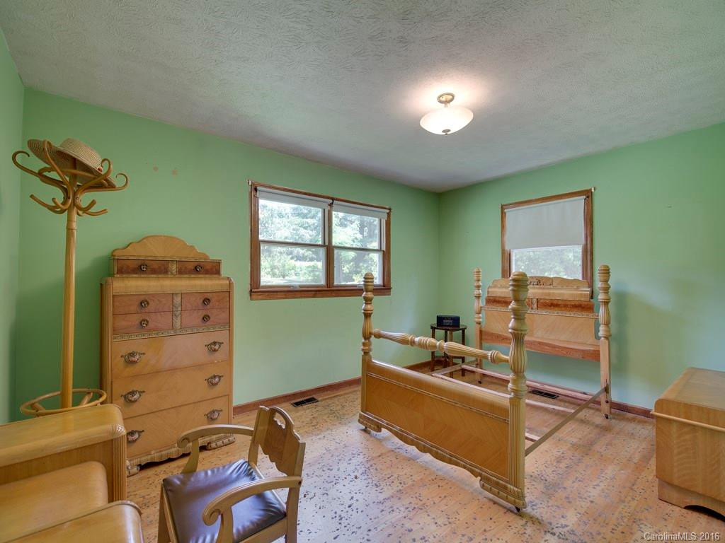 228 Hoopers Creek Road - Photo 6
