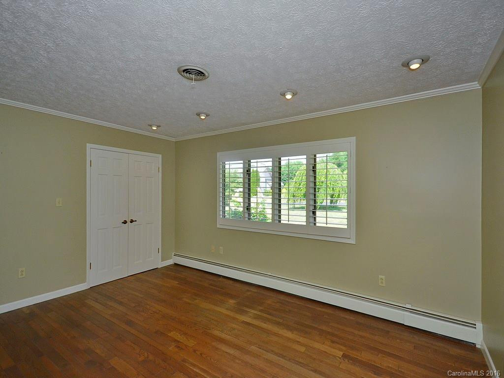 5 Nottingham Drive - Photo 15