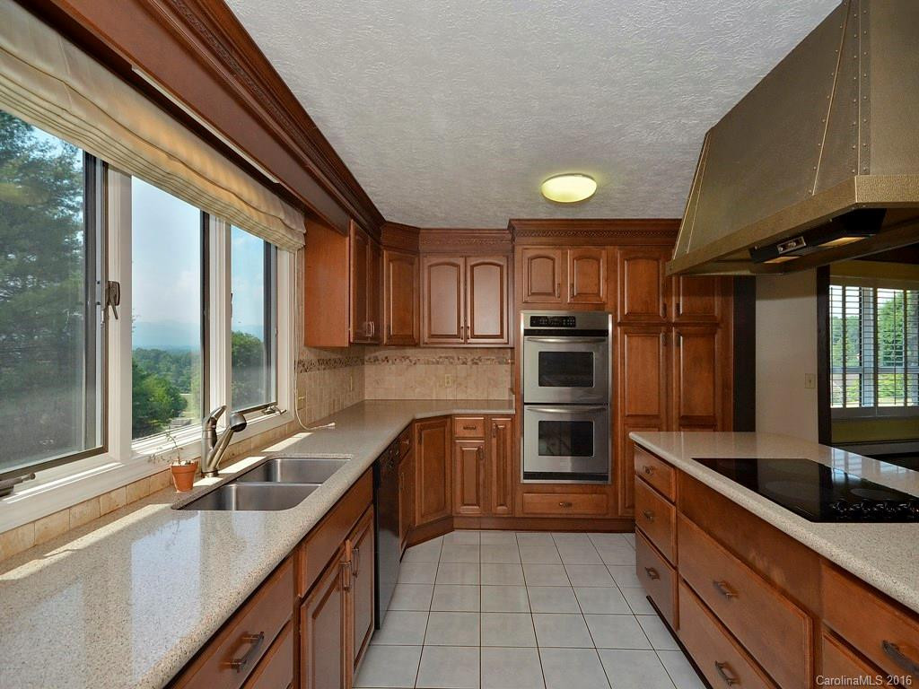 5 Nottingham Drive - Photo 10