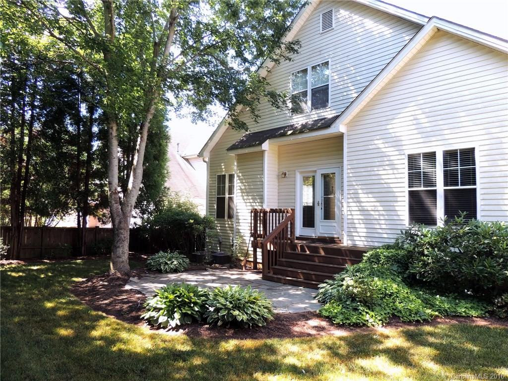 1343 Heathbrook Circle - Photo 4