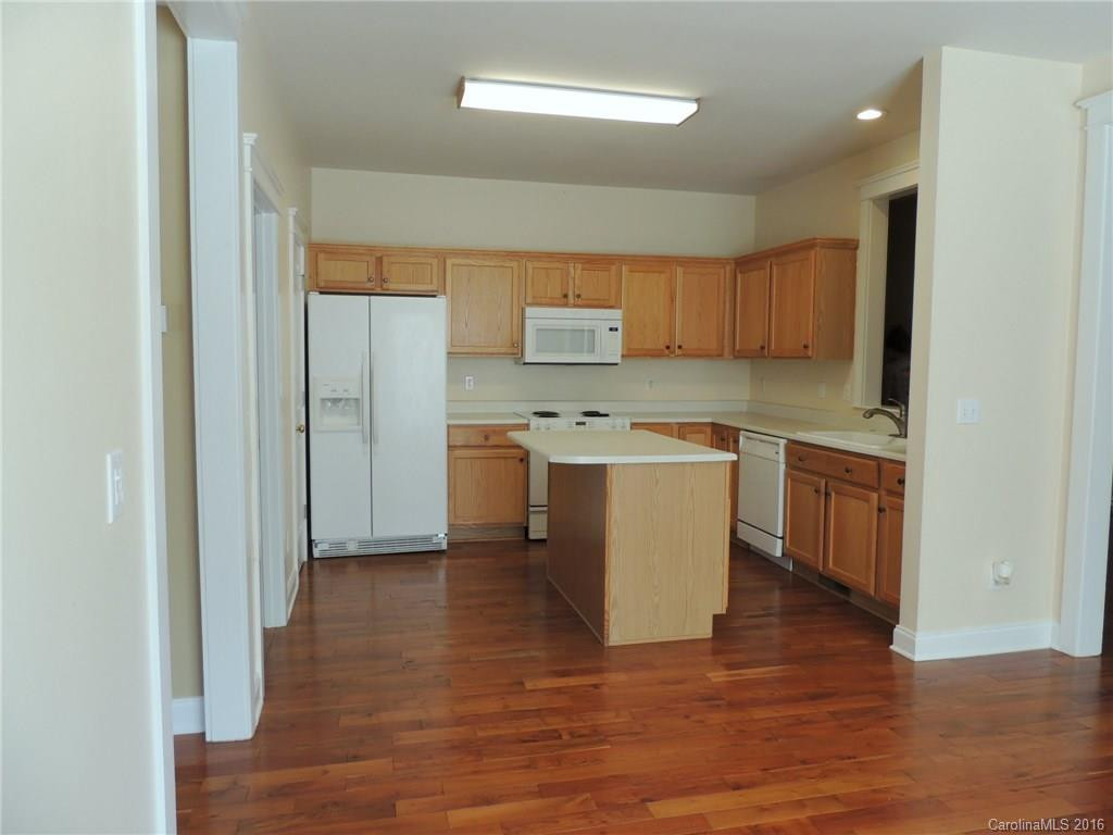 1343 Heathbrook Circle - Photo 6