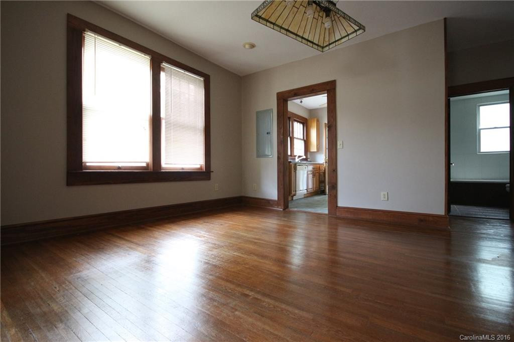 244 French Broad Street - Photo 8