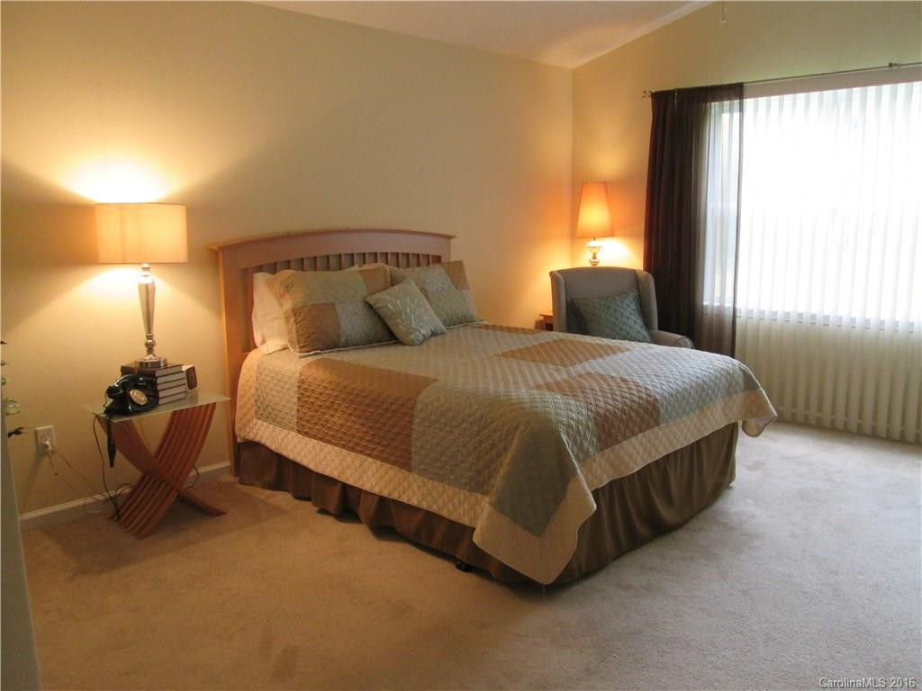 82 Clear Creekside Drive #16 - Photo 11