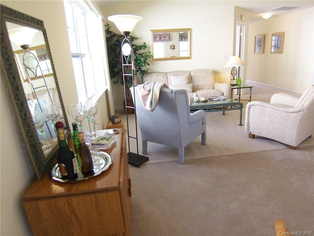 82 Clear Creekside Drive #16 - Photo 5