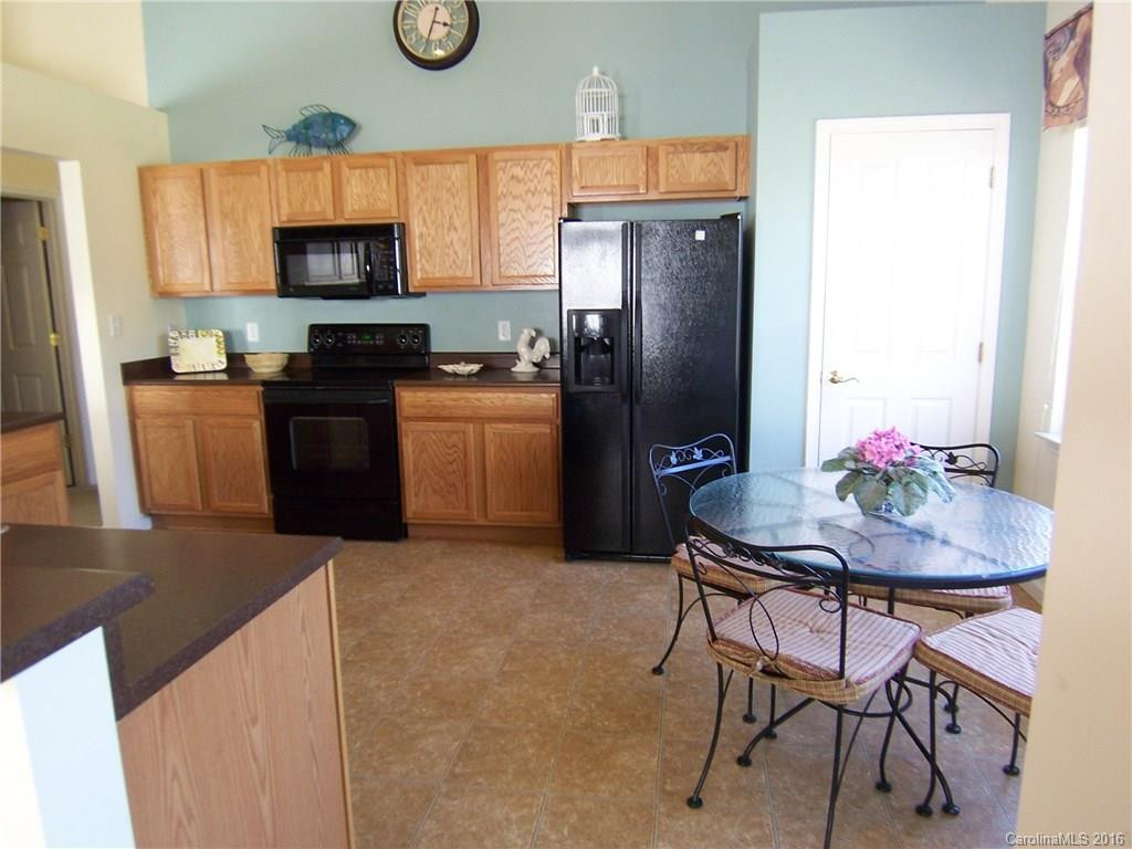 82 Clear Creekside Drive #16 - Photo 8