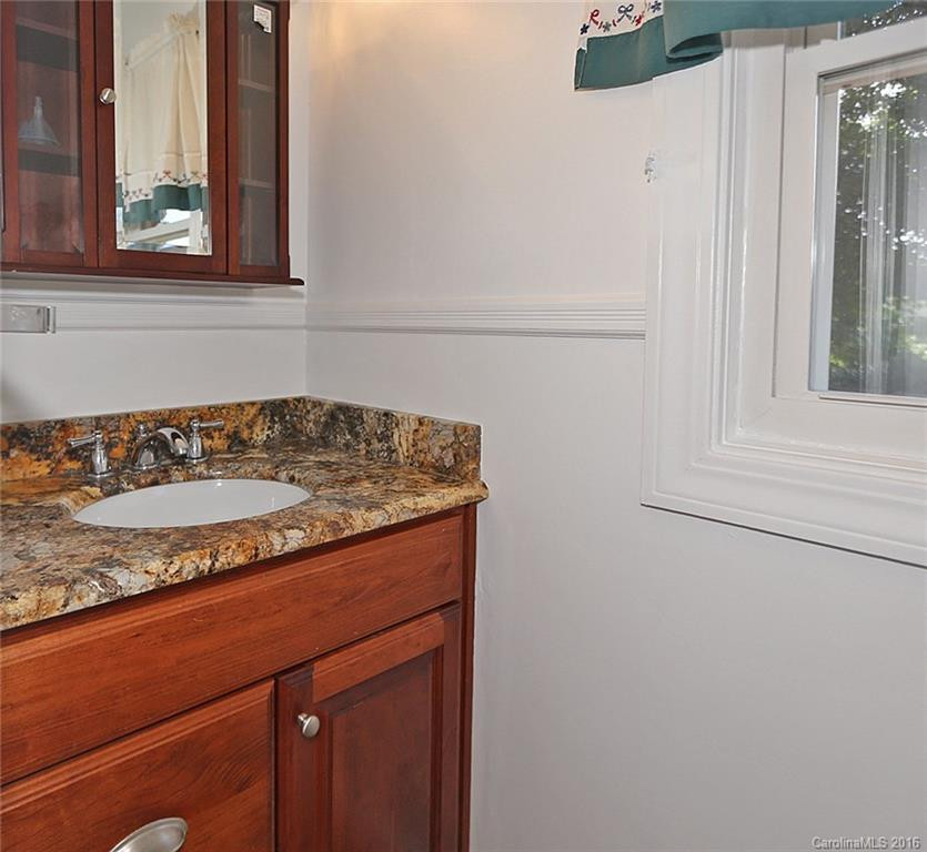 121 Oak Park Drive - Photo 19