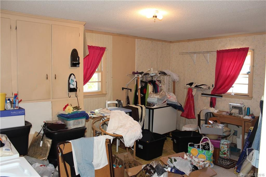 1070 Piedmont Road - Photo 14