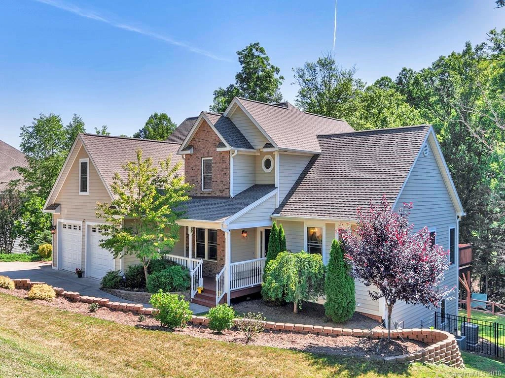 329 Scarlet Tanager Court