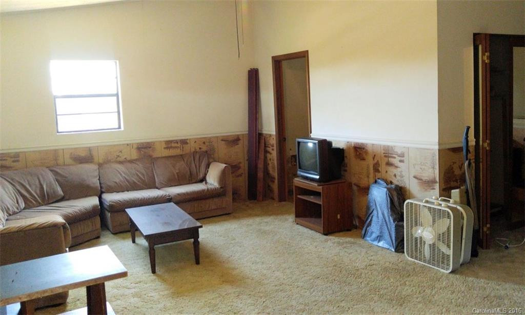 8545 Parker Avenue - Photo 16