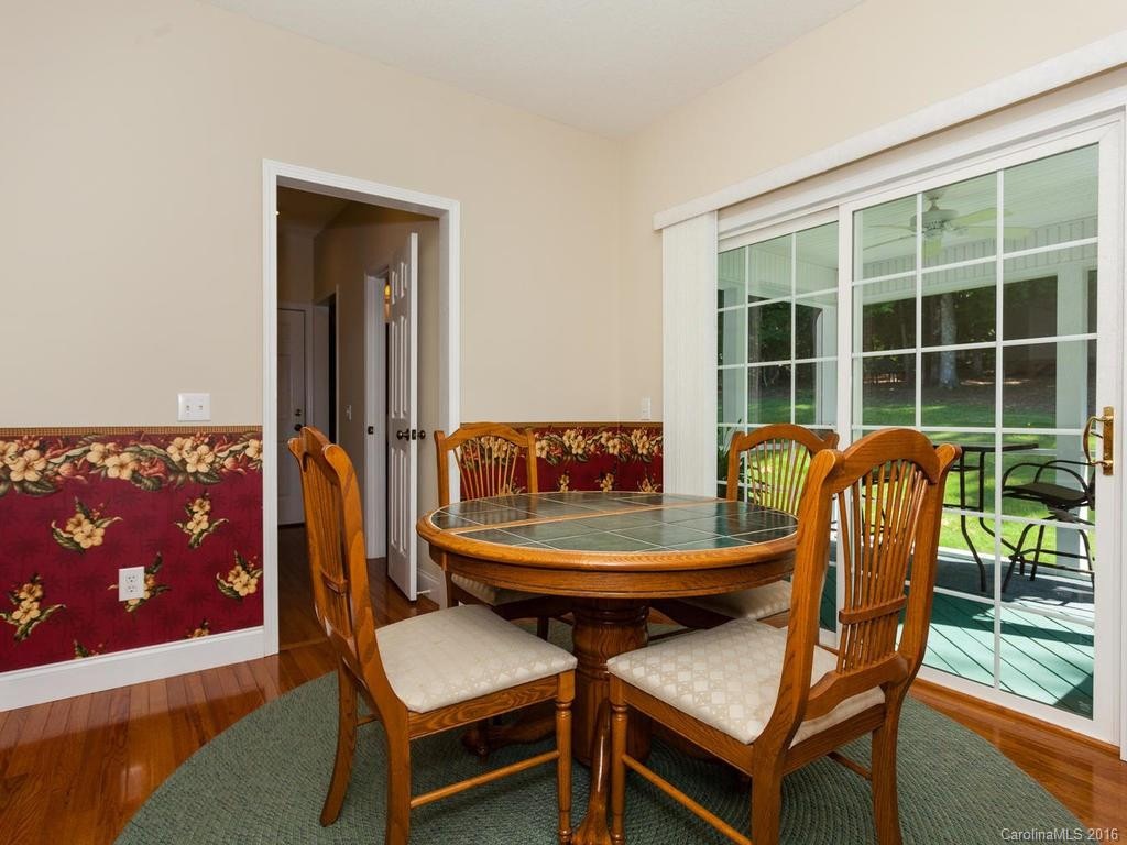 38 Whites Lake Boulevard - Photo 11