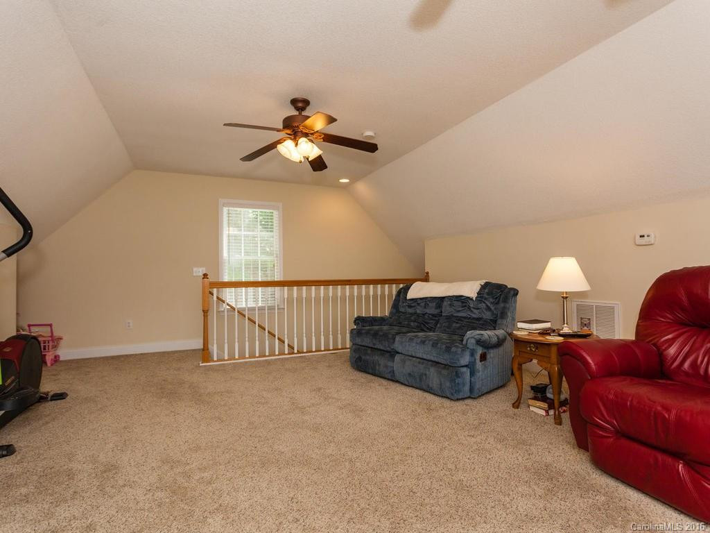 38 Whites Lake Boulevard - Photo 17