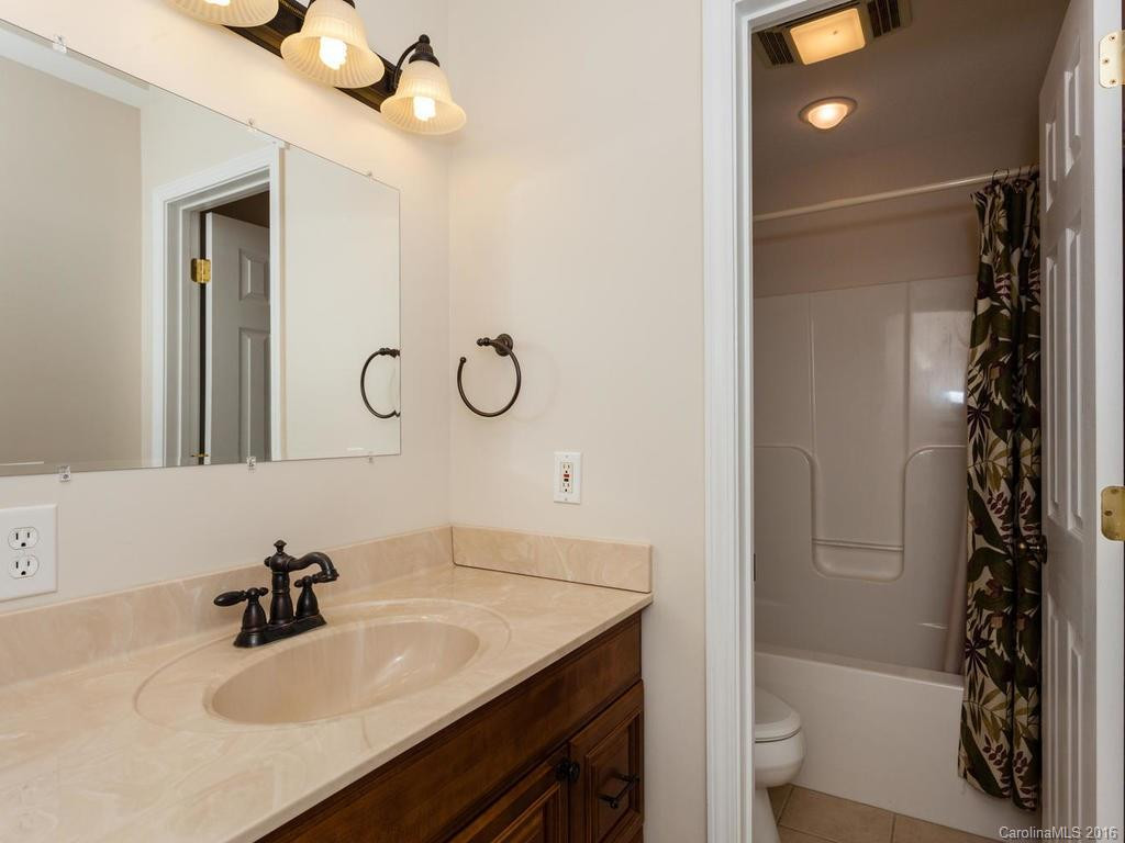 38 Whites Lake Boulevard - Photo 18